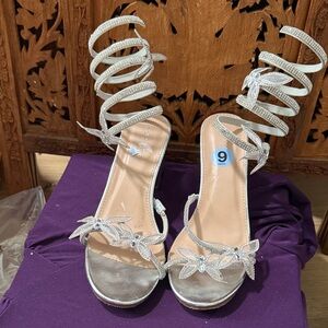 TOP Moda Silver Spiral-Strap Embellished Heels